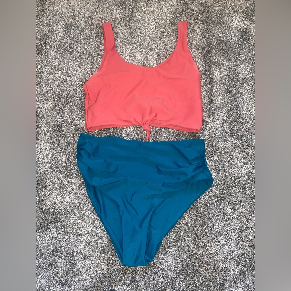 Swim suit